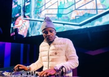 Kabza De Small – Ujola nobani ft. Mthunzi & DJ Maphorisa